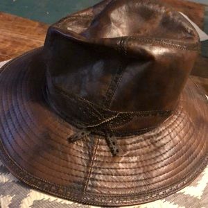 Gabriela ligenza brown leather hat